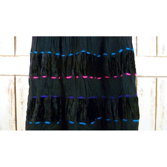 Vintage black yarn velvet crinkle boho gypsy maxi skirt - Picture 1 of 4
